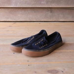 🤘🏻 4 FOR $25 🤘🏻— Vans Classic Authentic
